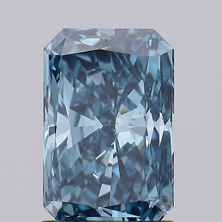 RADIANT Lab Grown Diamond