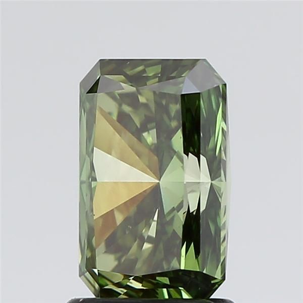 RADIANT Lab Grown Diamond
