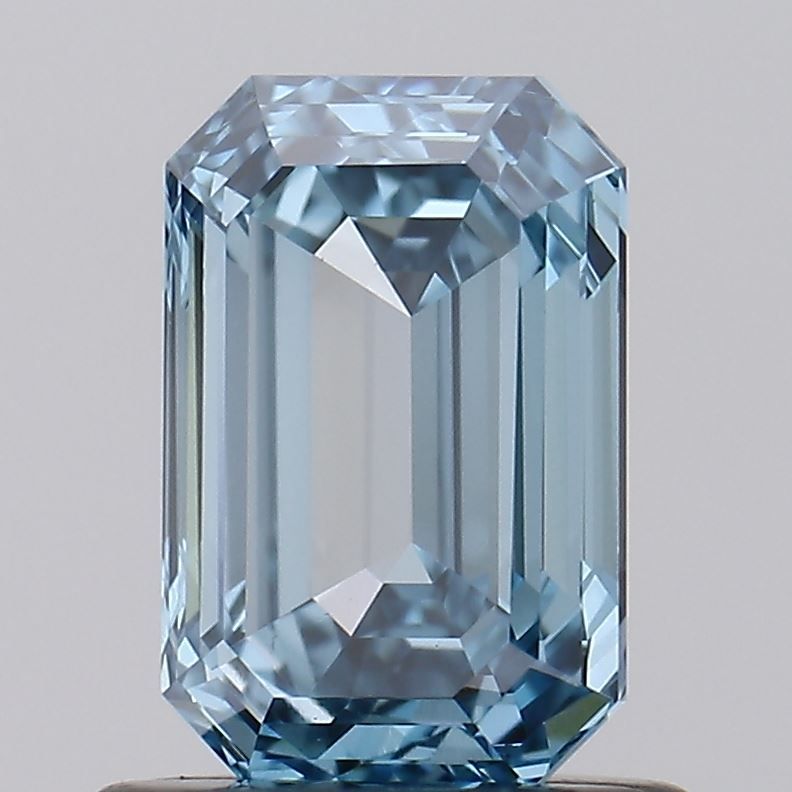 EMERALD Lab Grown Diamond