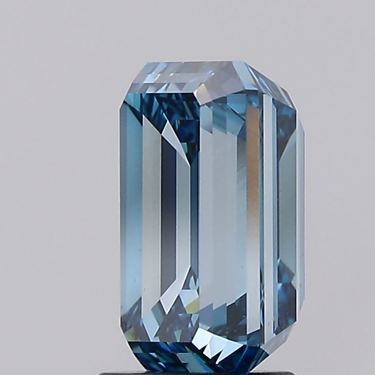 EMERALD Lab Grown Diamond