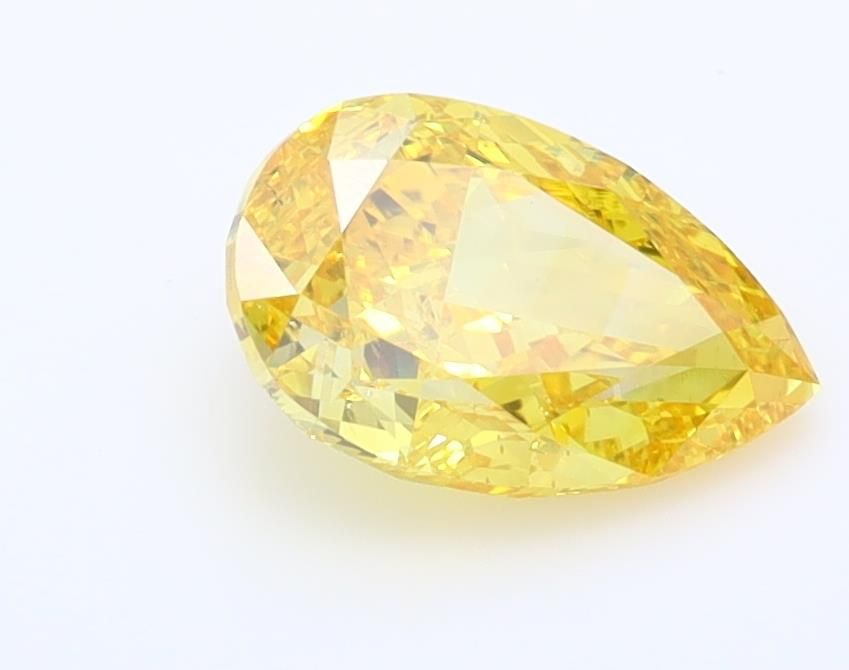 PEAR Lab Grown Diamond