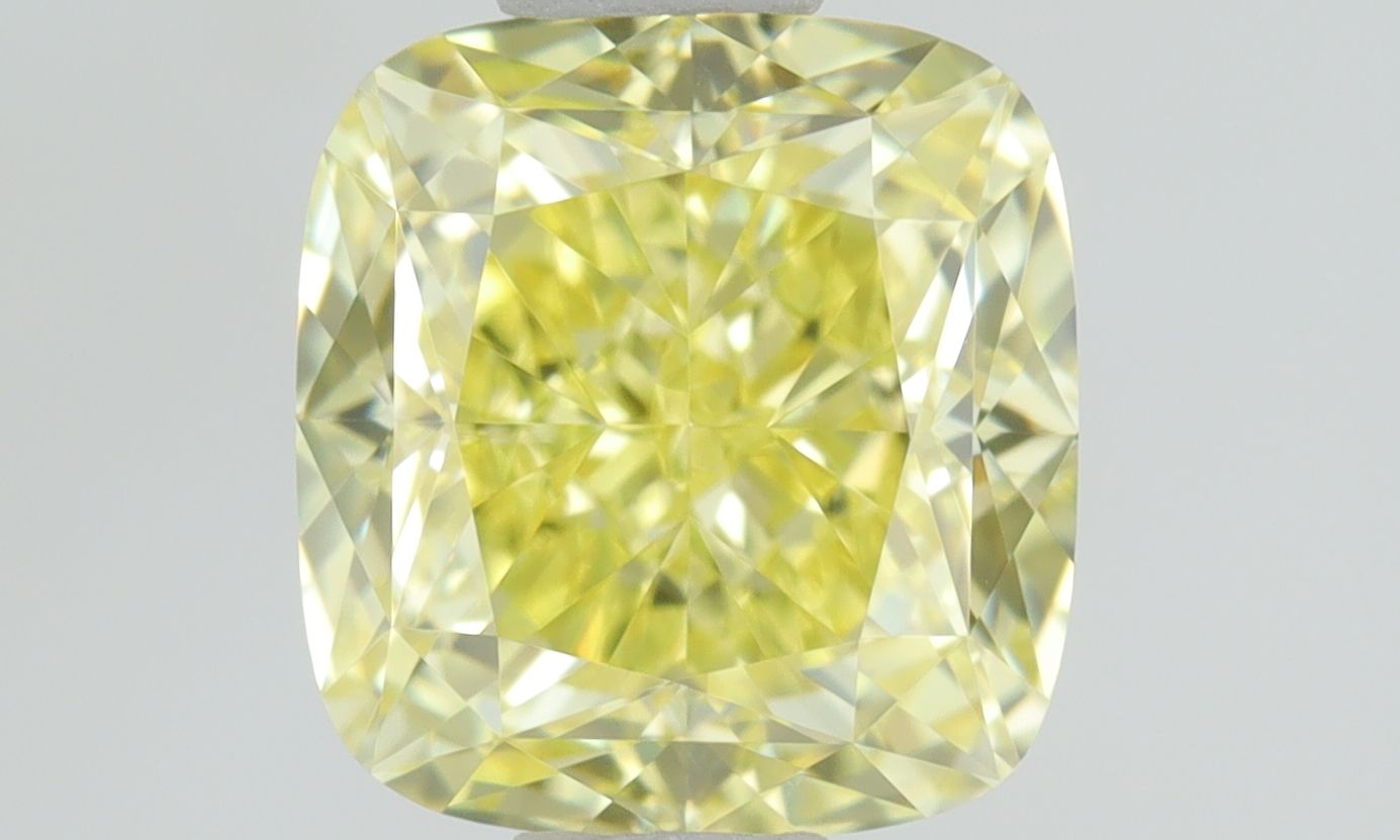 CUSHION BRILLIANT Natural Diamond