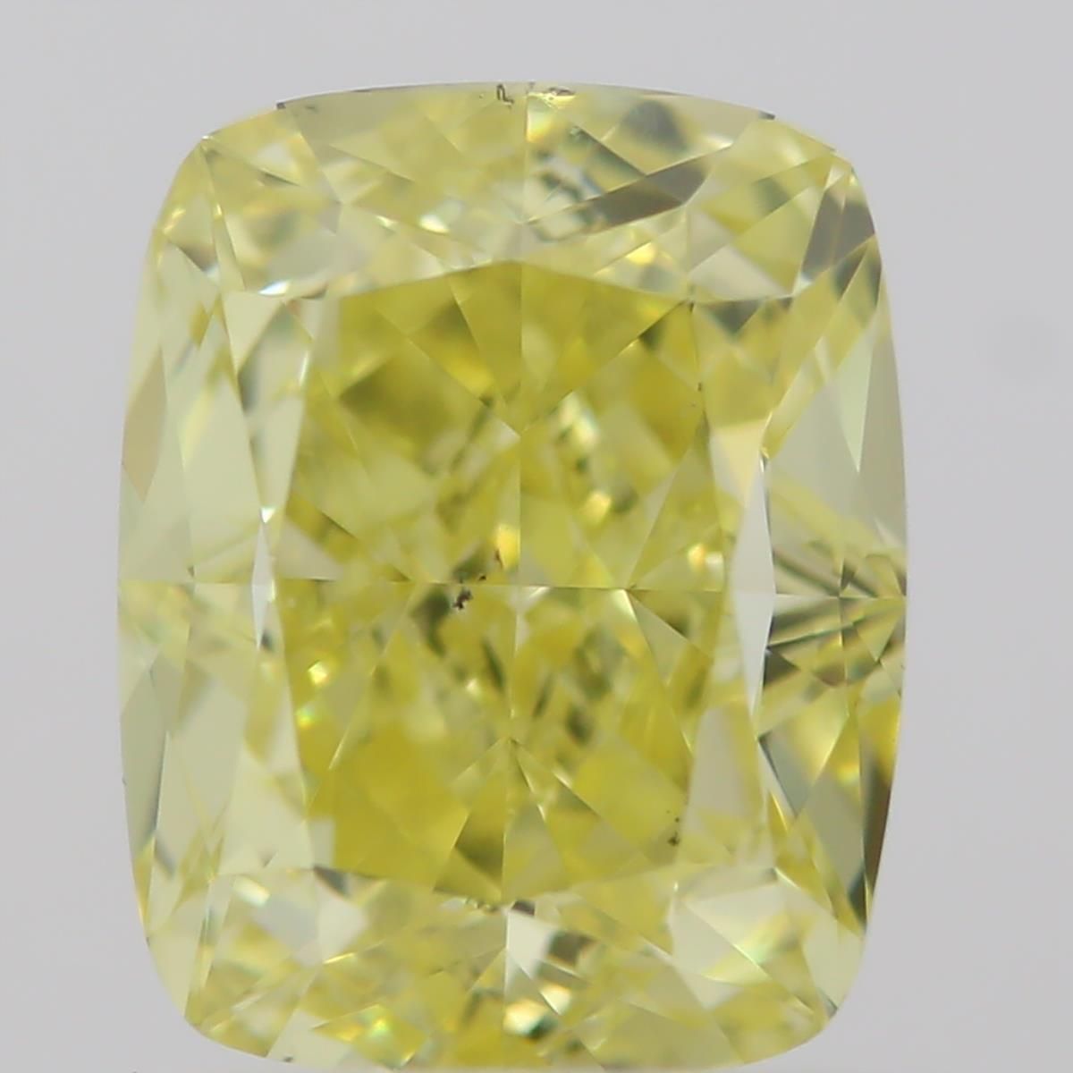 CUSHION BRILLIANT Natural Diamond