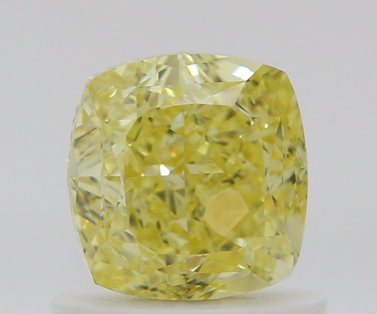 CUSHION BRILLIANT Natural Diamond