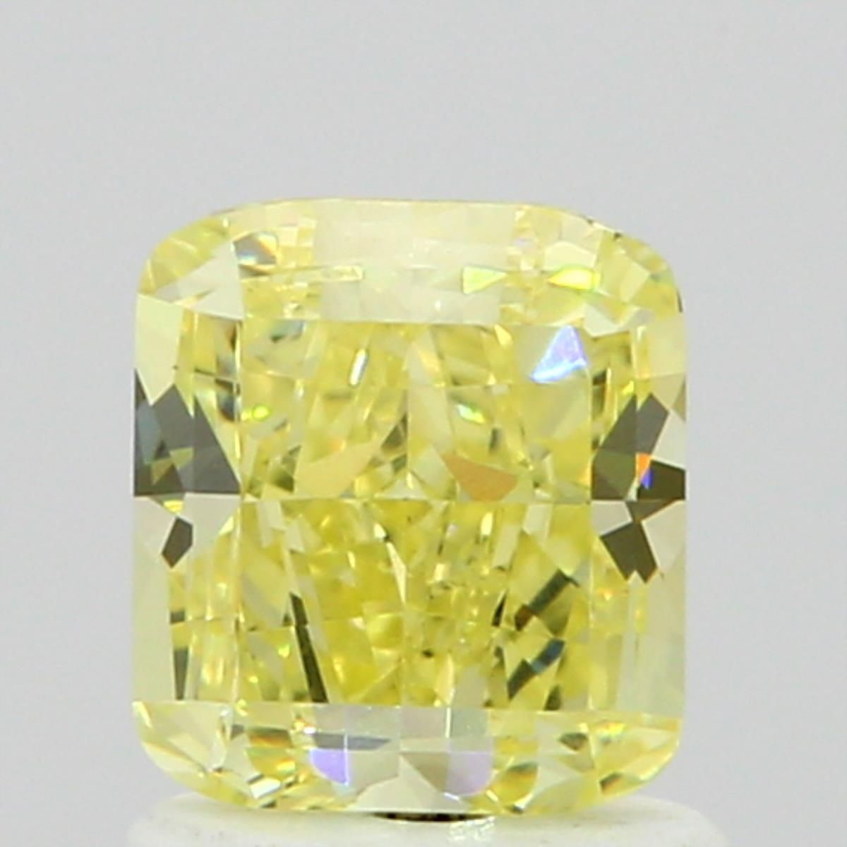 CUSHION BRILLIANT Natural Diamond