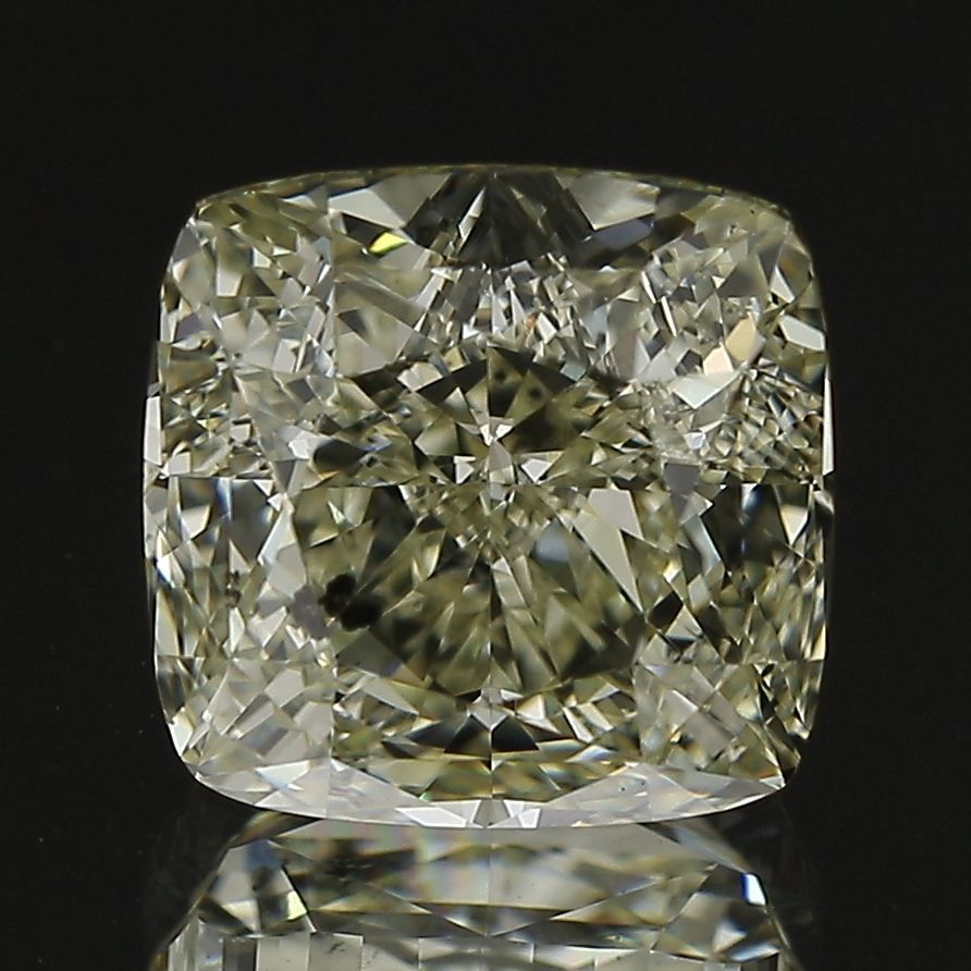 CUSHION BRILLIANT Natural Diamond