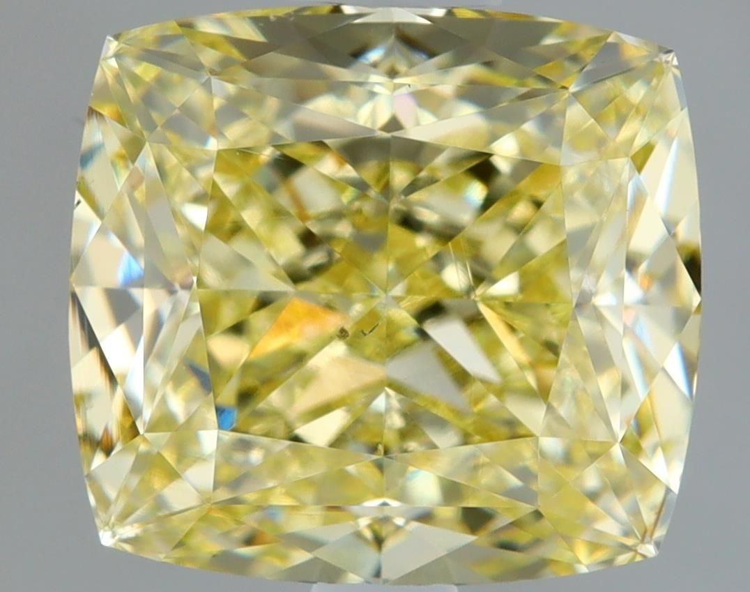 CUSHION BRILLIANT Natural Diamond