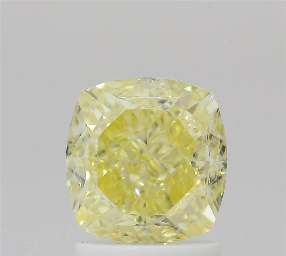 CUSHION BRILLIANT Natural Diamond