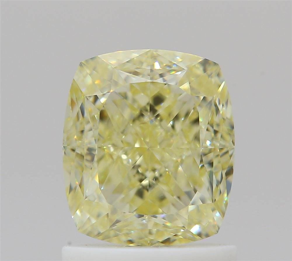 CUSHION BRILLIANT Natural Diamond