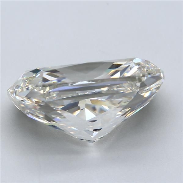 CUSHION BRILLIANT Lab Grown Diamond