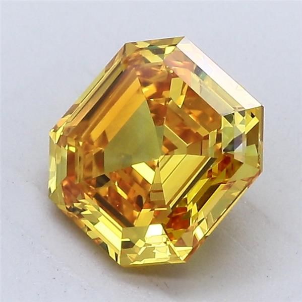 SQUARE EMERALD Lab Grown Diamond