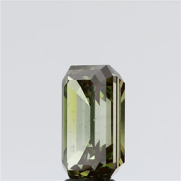 EMERALD Lab Grown Diamond