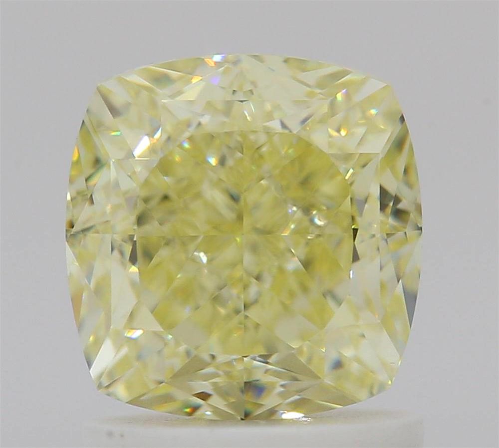 CUSHION BRILLIANT Natural Diamond