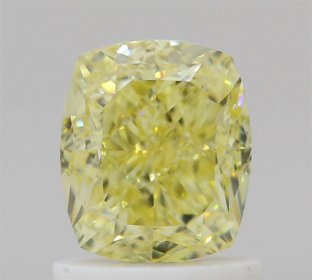 CUSHION BRILLIANT Natural Diamond