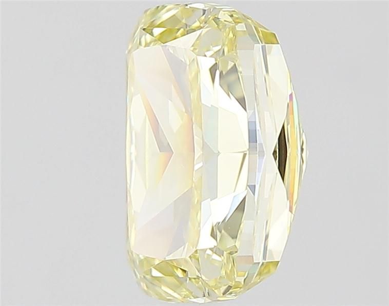 CUSHION BRILLIANT Natural Diamond