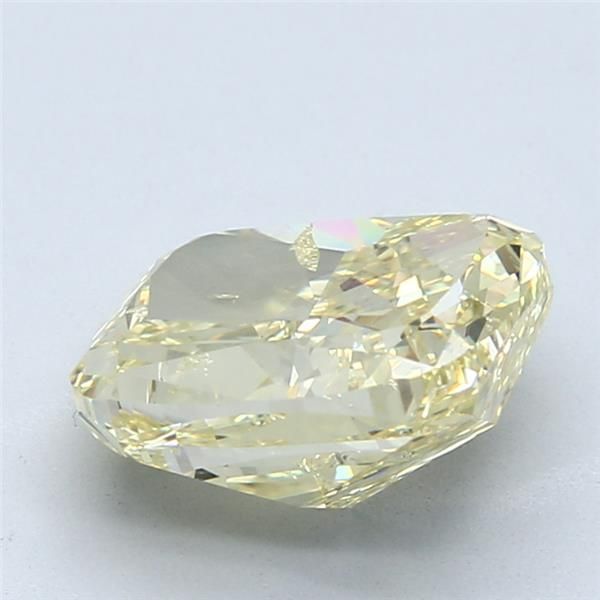 CUSHION BRILLIANT Natural Diamond