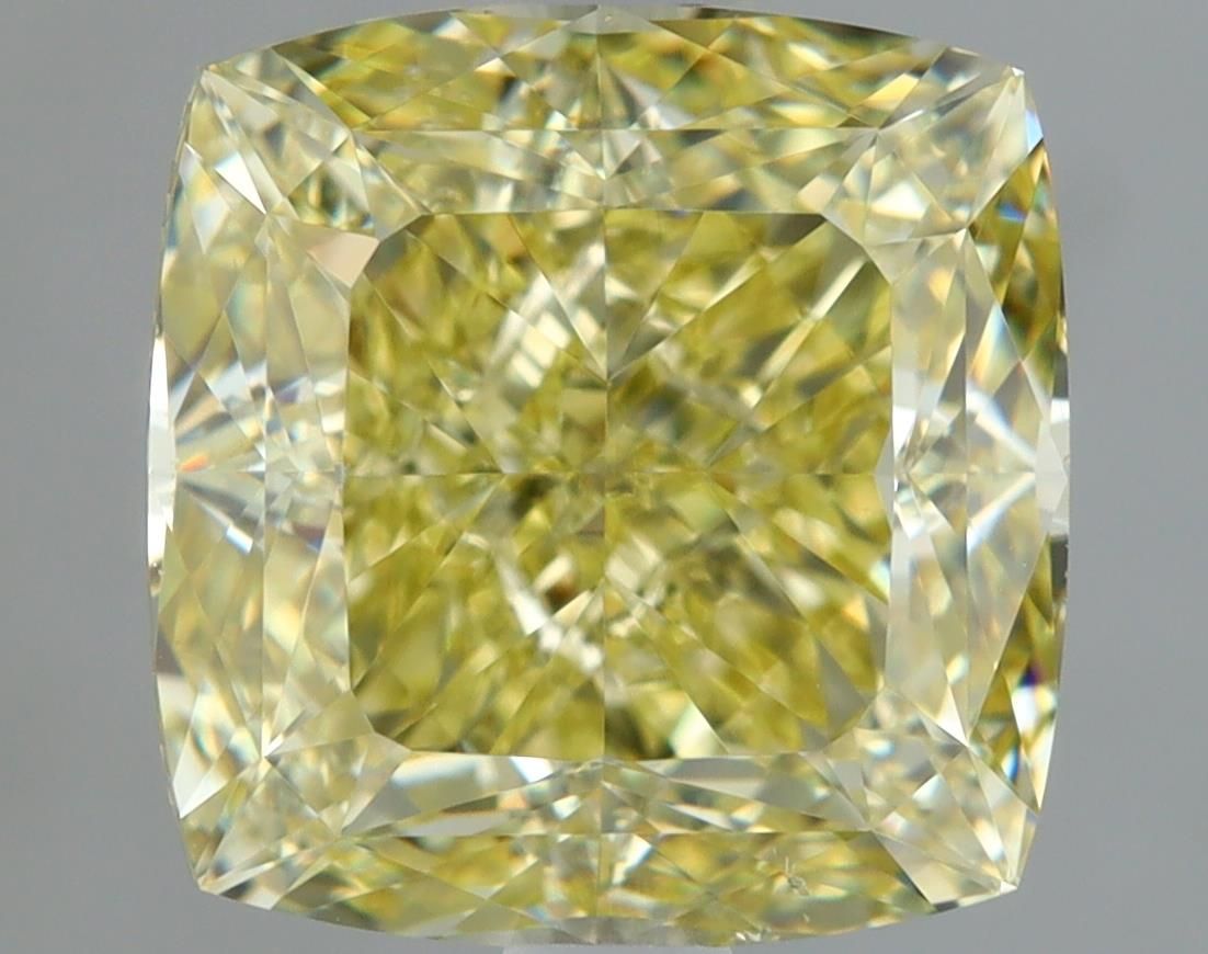 CUSHION BRILLIANT Natural Diamond