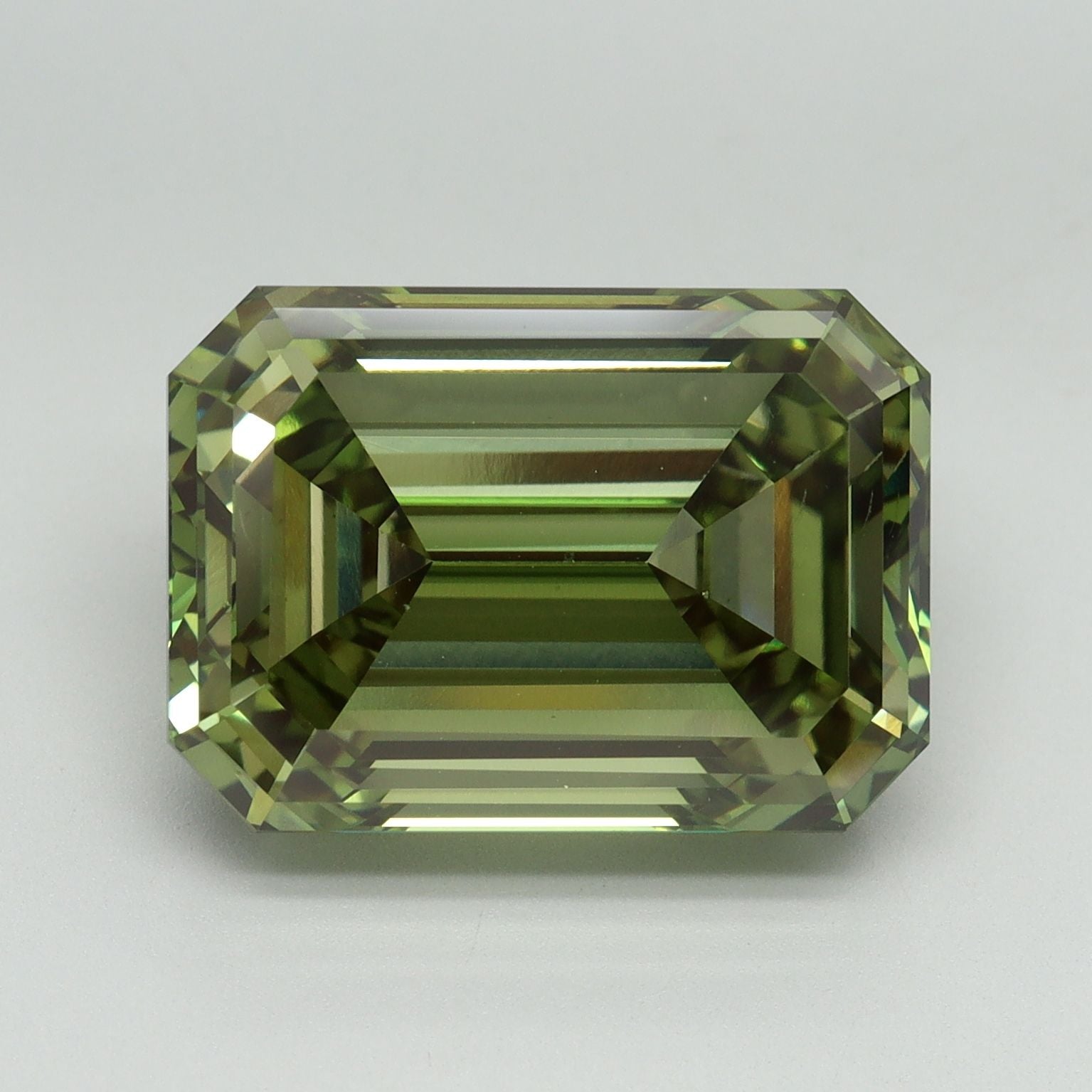 EMERALD Lab Grown Diamond