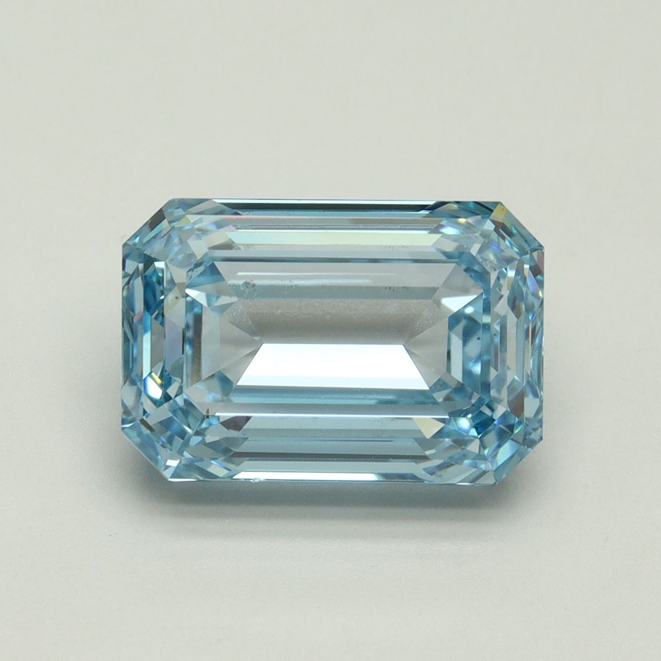 EMERALD Lab Grown Diamond