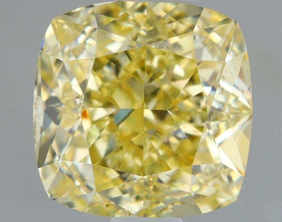 CUSHION BRILLIANT Natural Diamond