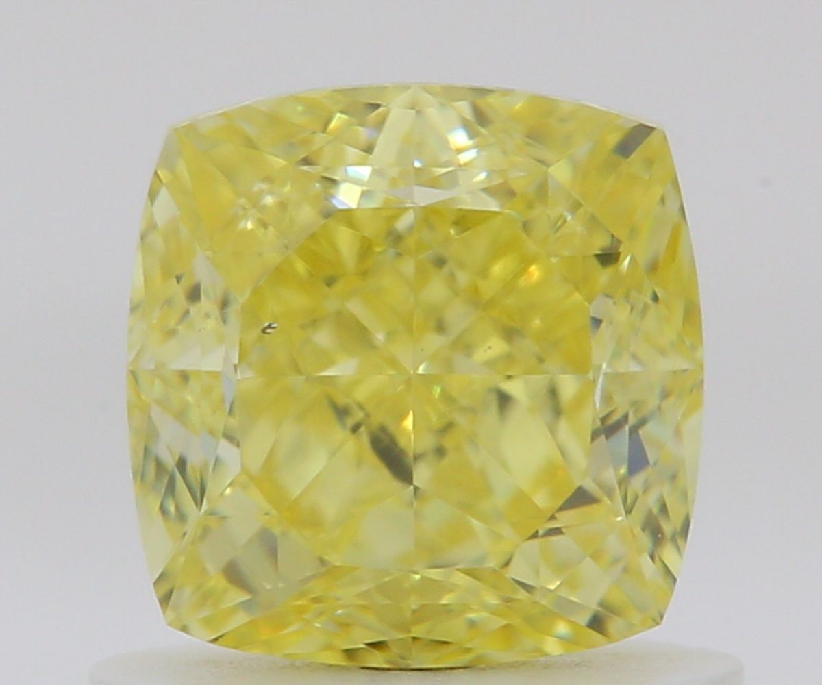 CUSHION BRILLIANT Natural Diamond