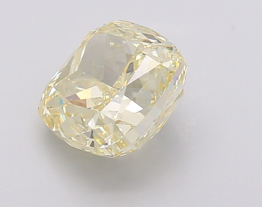 CUSHION BRILLIANT Lab Grown Diamond