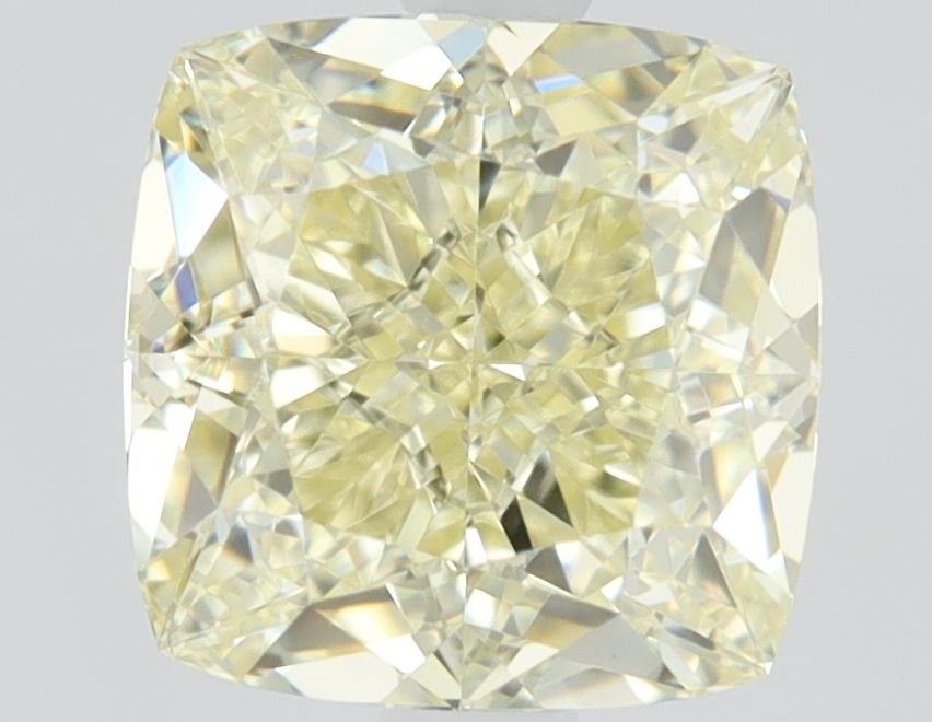 CUSHION BRILLIANT Natural Diamond