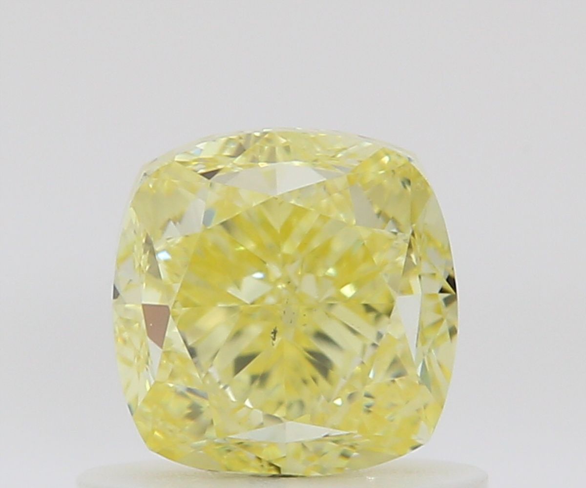 CUSHION BRILLIANT Natural Diamond