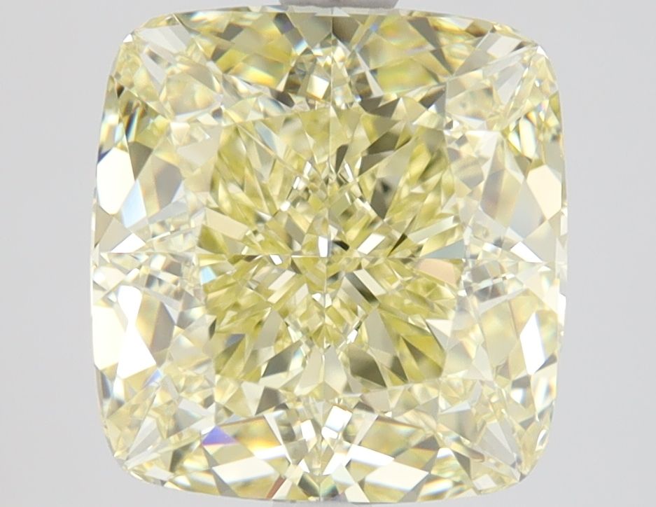 CUSHION BRILLIANT Natural Diamond