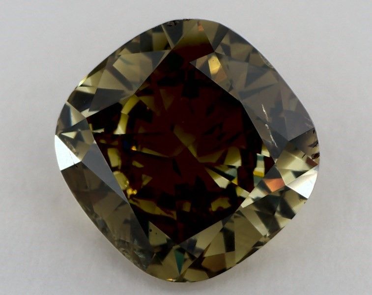 CUSHION BRILLIANT Natural Diamond