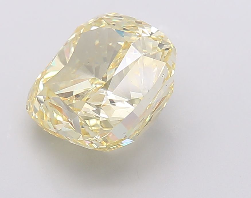 CUSHION BRILLIANT Lab Grown Diamond