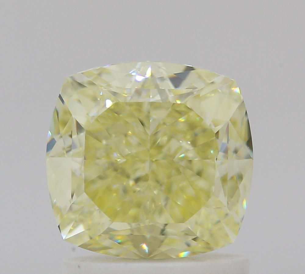 CUSHION BRILLIANT Natural Diamond