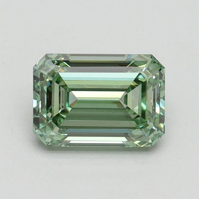 EMERALD Lab Grown Diamond