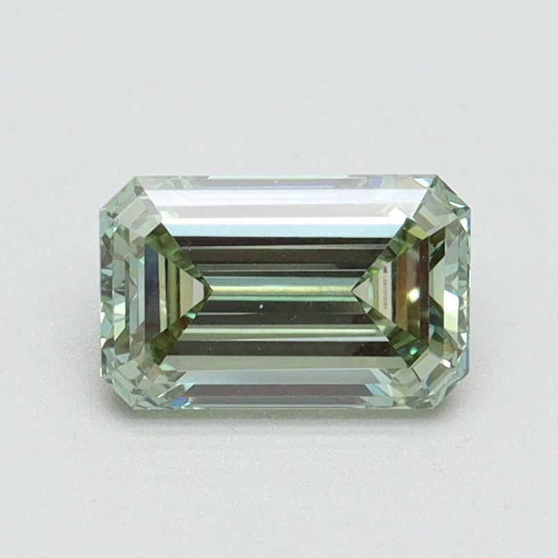 EMERALD Lab Grown Diamond