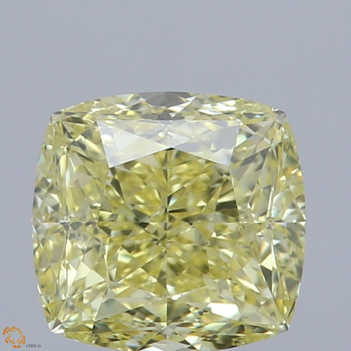 CUSHION BRILLIANT Natural Diamond