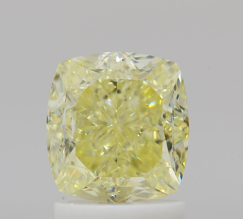 CUSHION BRILLIANT Natural Diamond