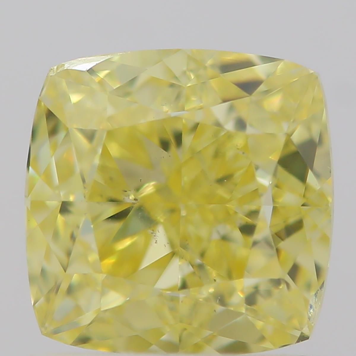 CUSHION BRILLIANT Natural Diamond