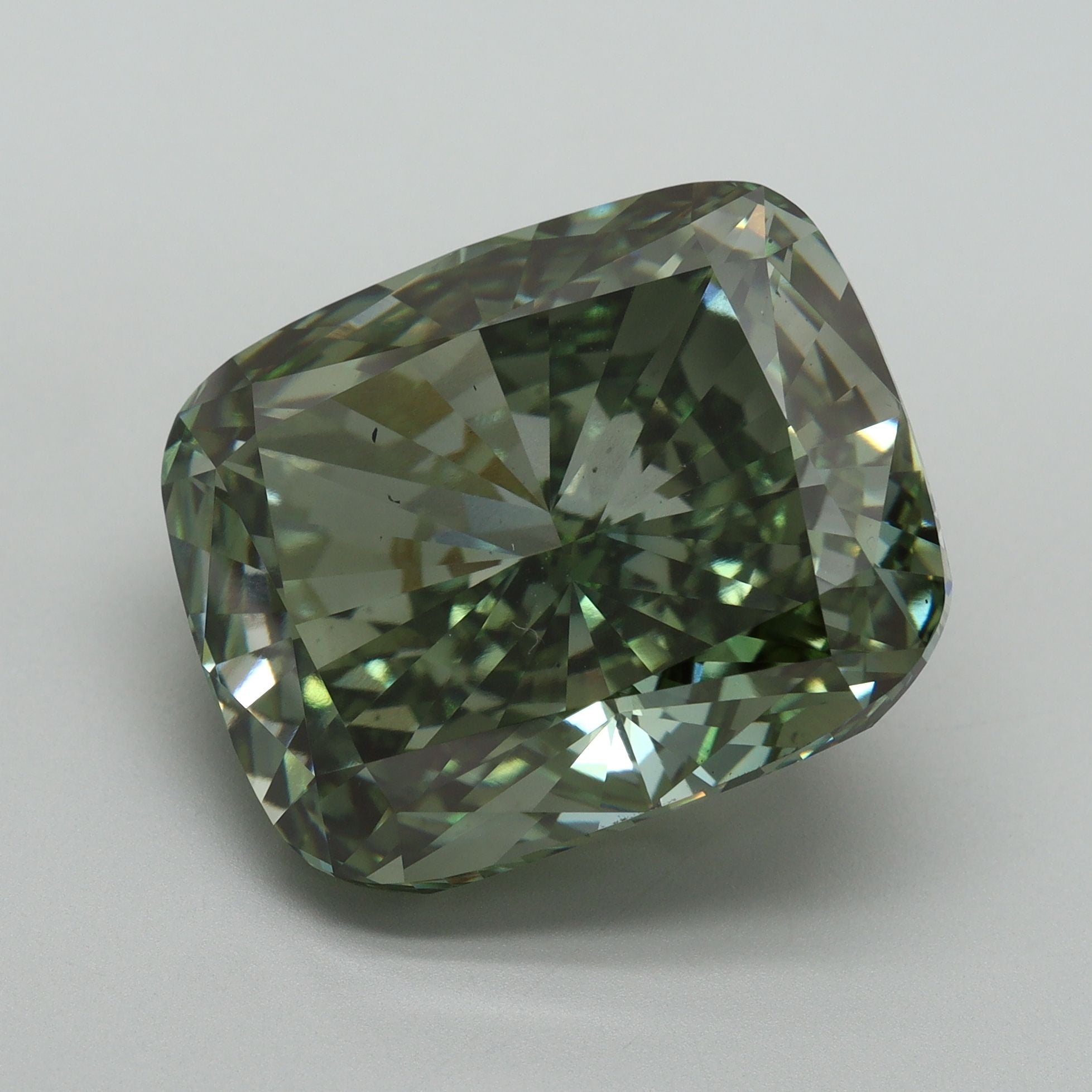 CUSHION BRILLIANT Lab Grown Diamond