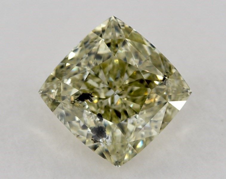 CUSHION BRILLIANT Natural Diamond