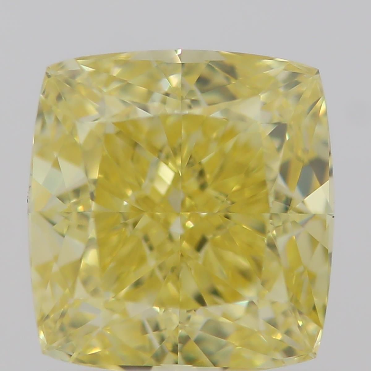 CUSHION BRILLIANT Natural Diamond