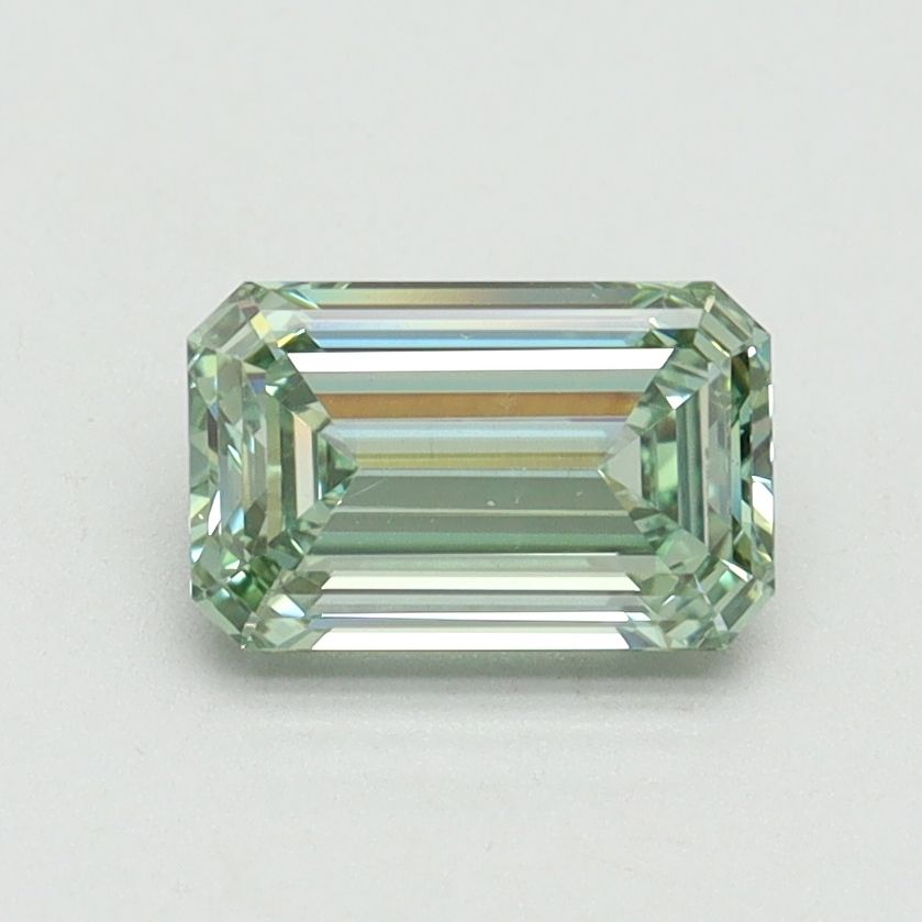 EMERALD Lab Grown Diamond