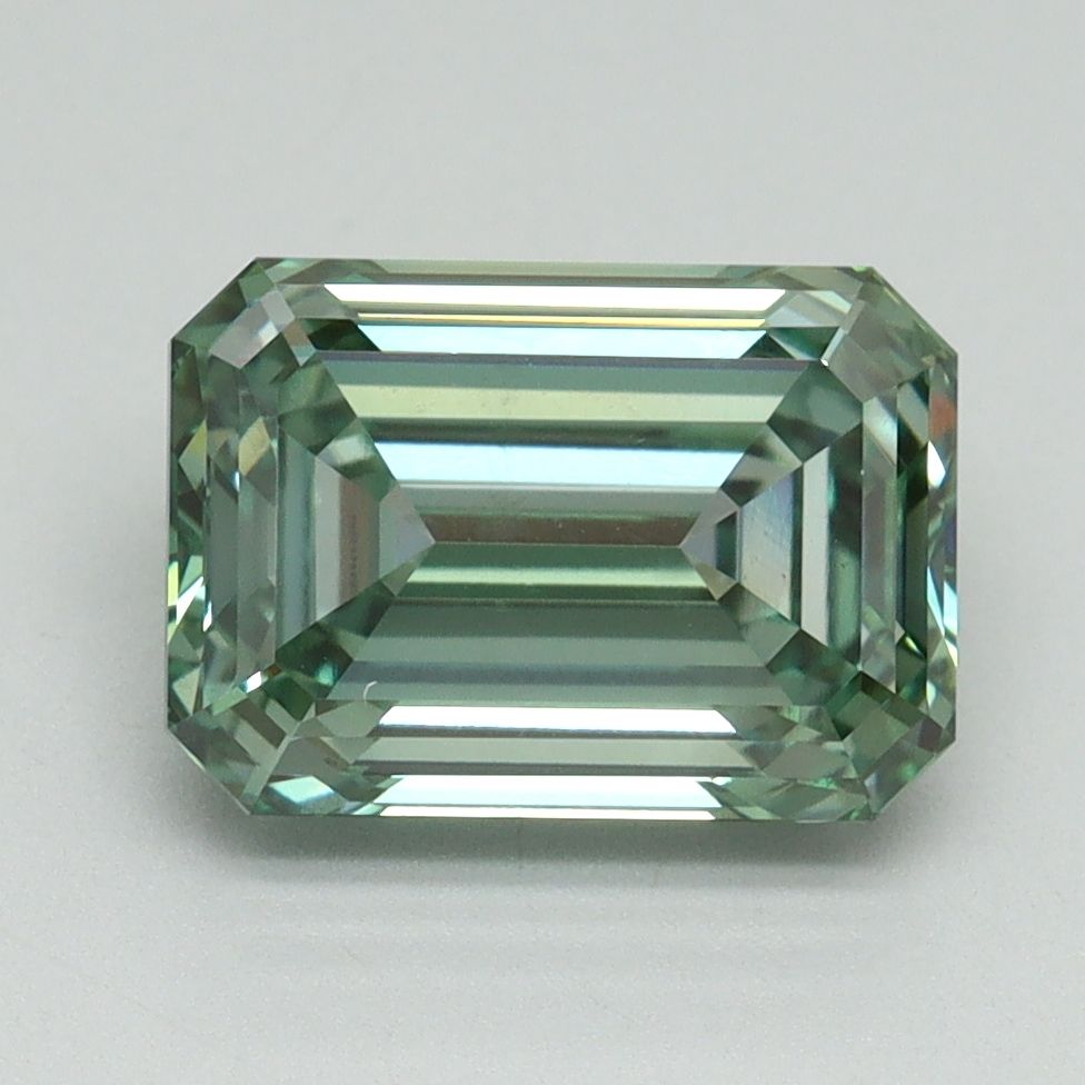 EMERALD Lab Grown Diamond