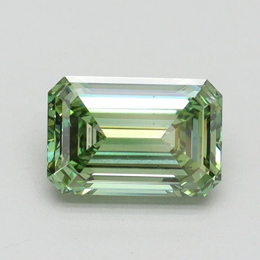 EMERALD Lab Grown Diamond