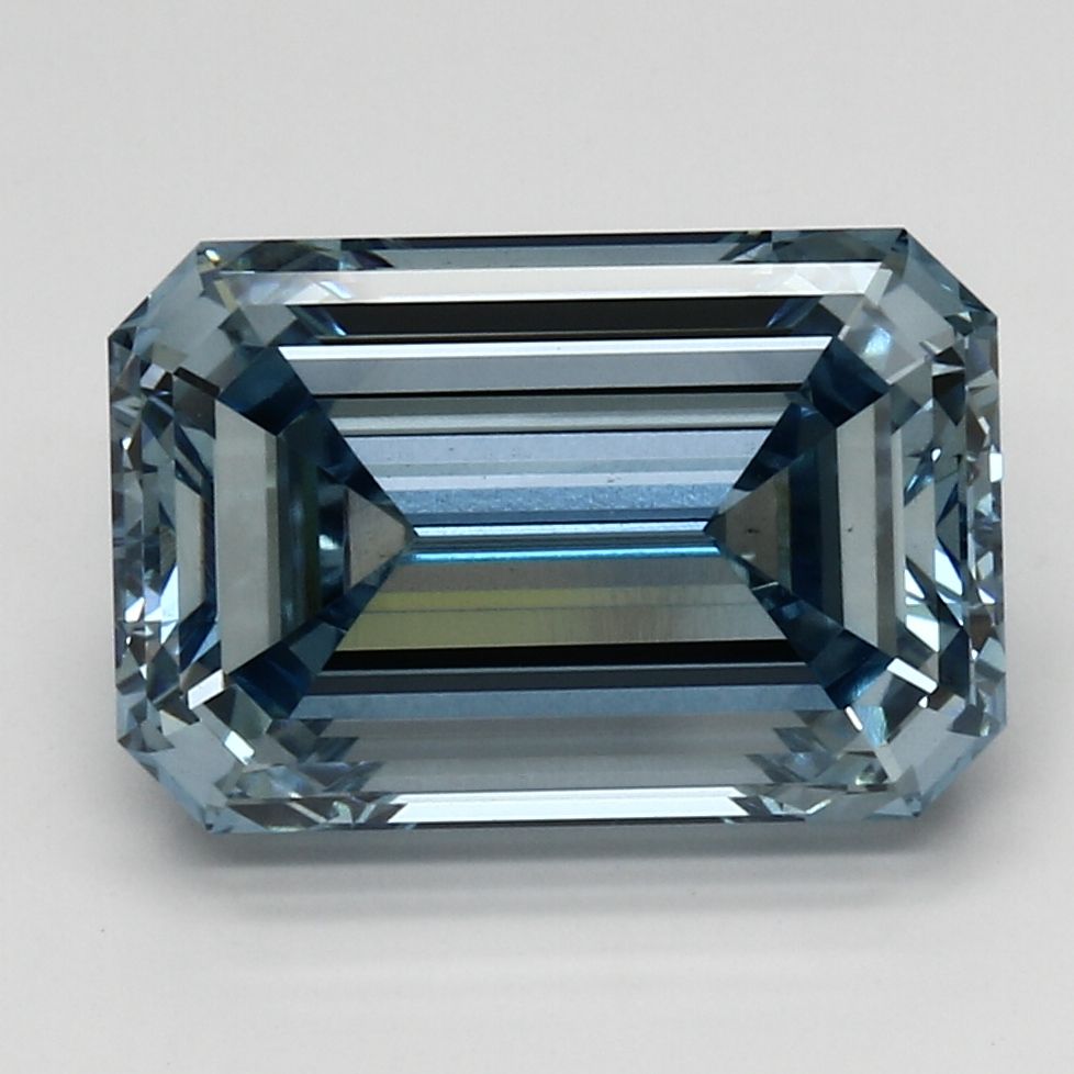 EMERALD Lab Grown Diamond