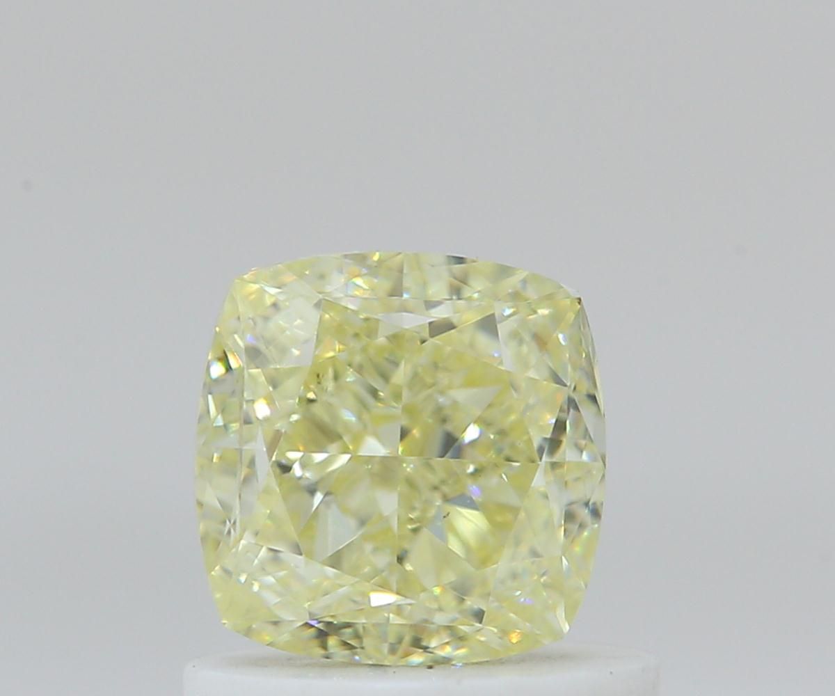 CUSHION BRILLIANT Natural Diamond