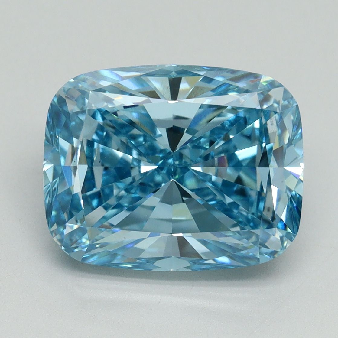 CUSHION BRILLIANT Lab Grown Diamond