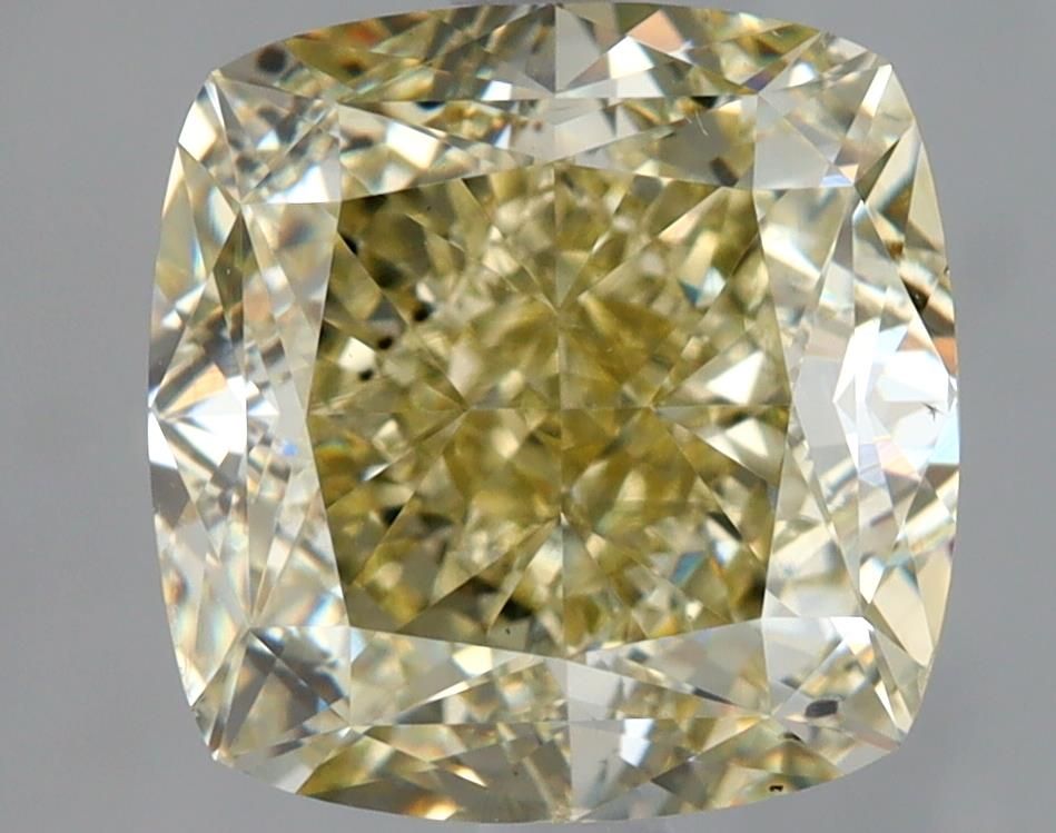 CUSHION BRILLIANT Natural Diamond