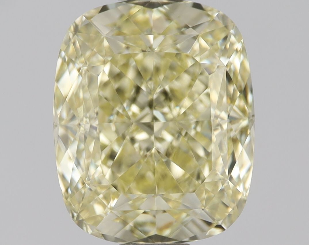 CUSHION BRILLIANT Natural Diamond