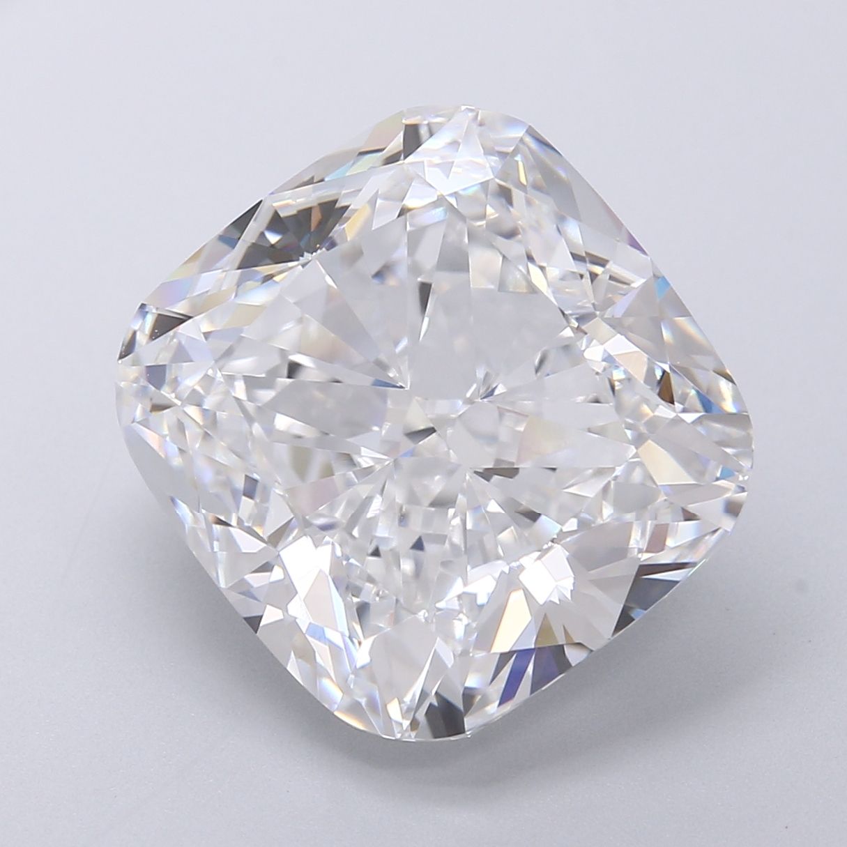 CUSHION BRILLIANT Lab Grown Diamond