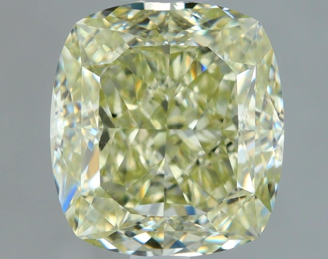 CUSHION BRILLIANT Natural Diamond